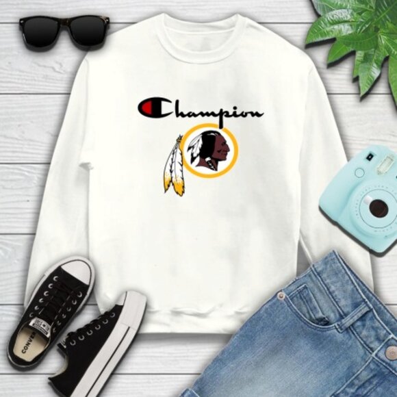 NFL Washington Redskins Champion Football Team Logo Graphic Sweatshirt 159 - Picture 1 of 5